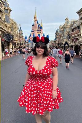 Minnie Mouse Fans
